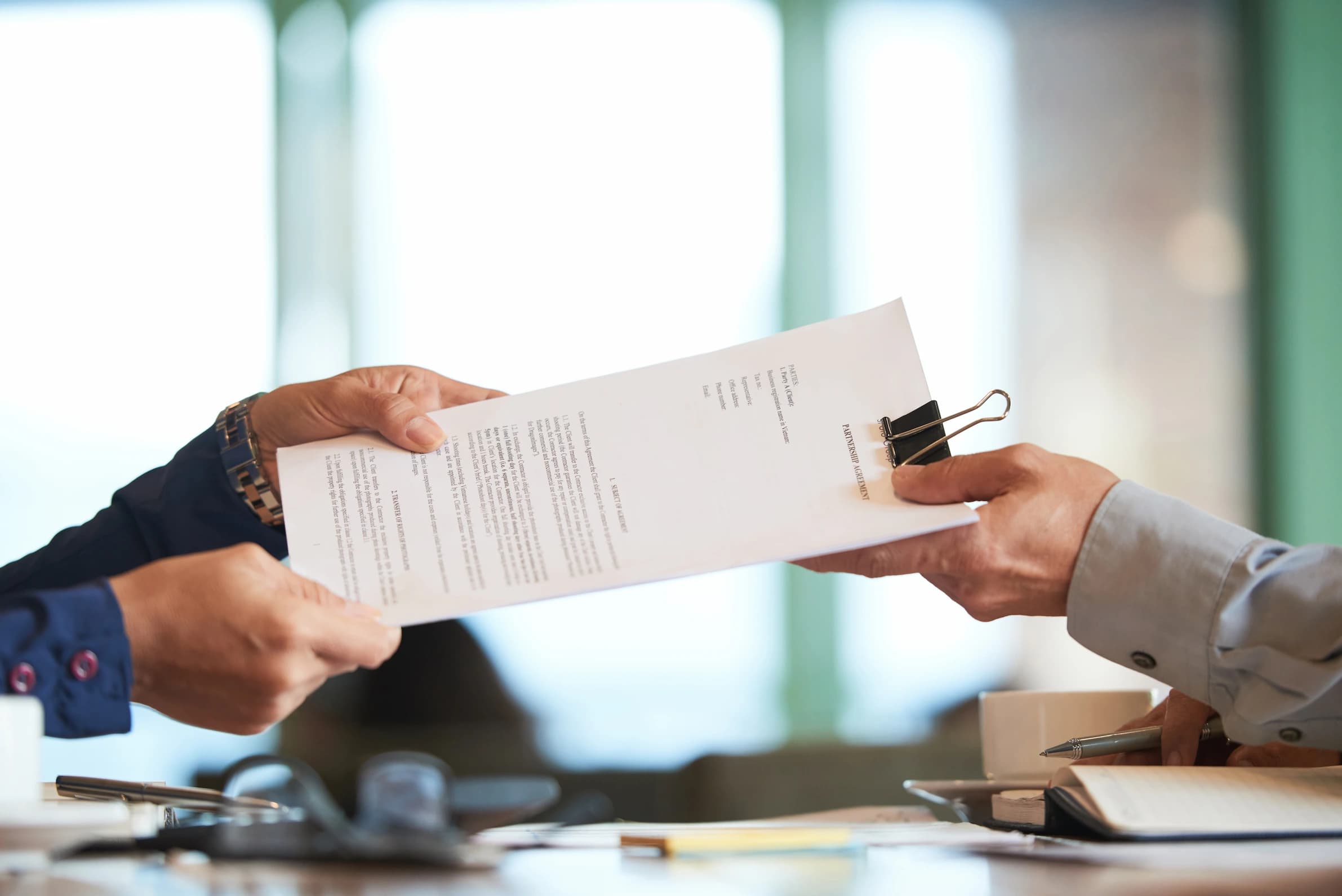 Licitações e Contratos Públicos